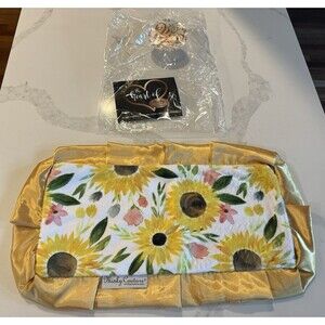 Minky Couture Lovey Satin Minky Plush Daisy Security Blanket